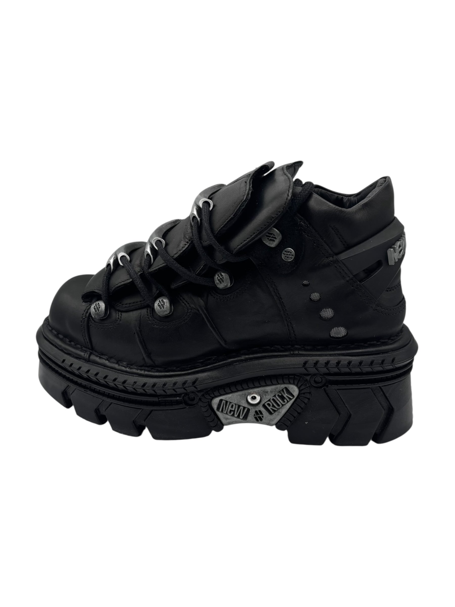 Vintage New Rock M-106-R17 platform boots size 39