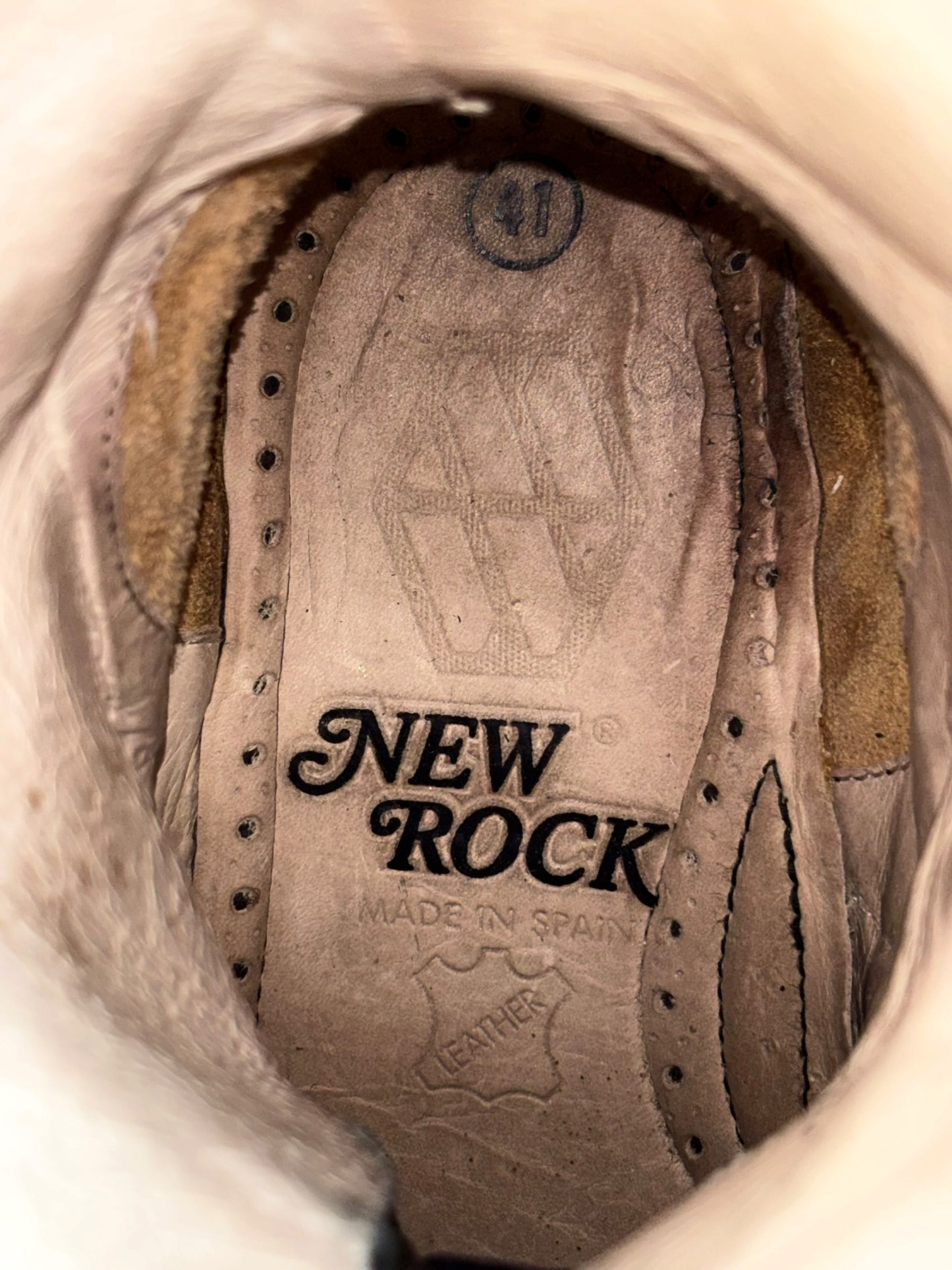 RARE vintage New Rock trailer mid-calf platform boots