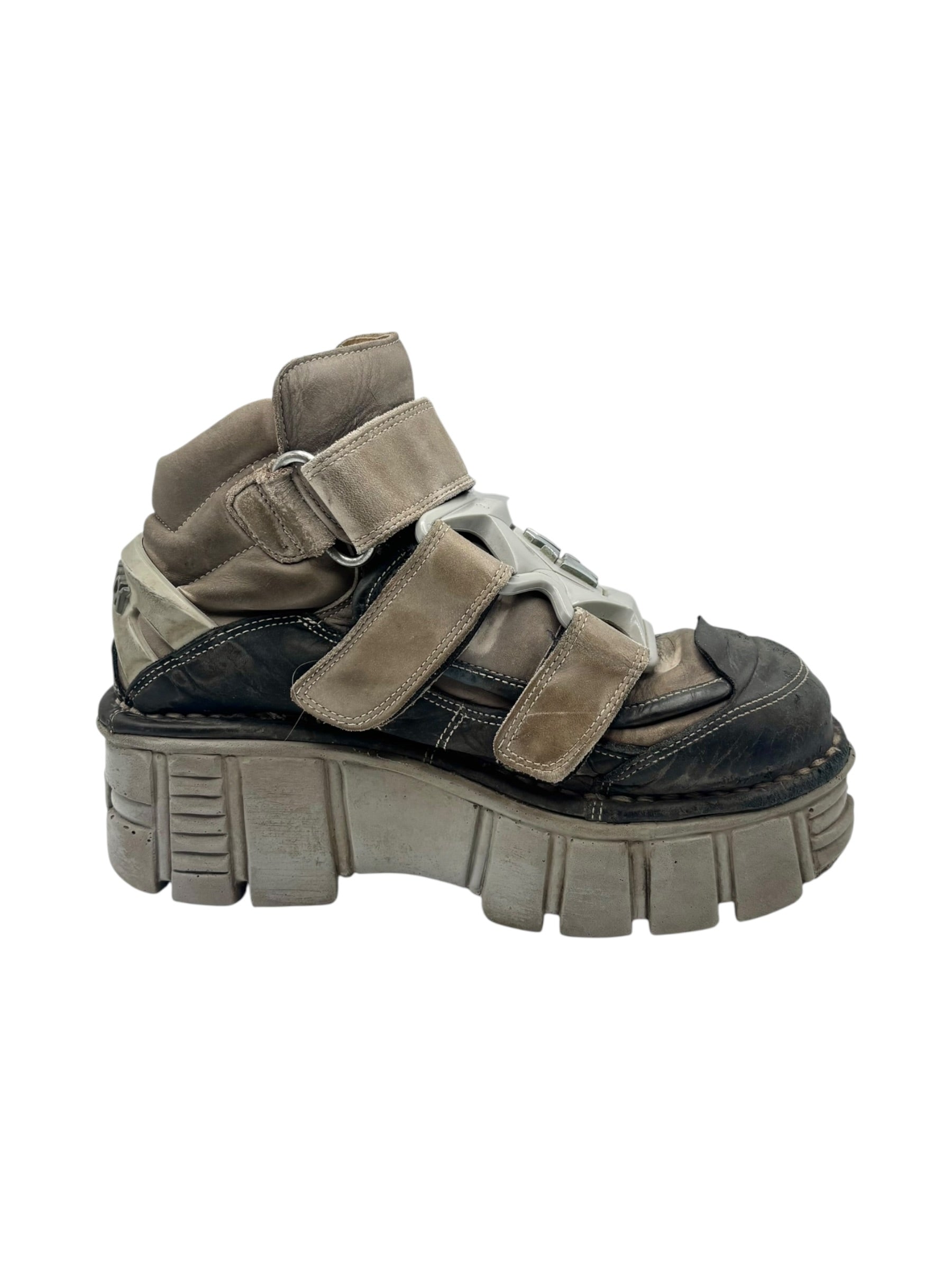 New Rock M-285 khaki platform boots size 39