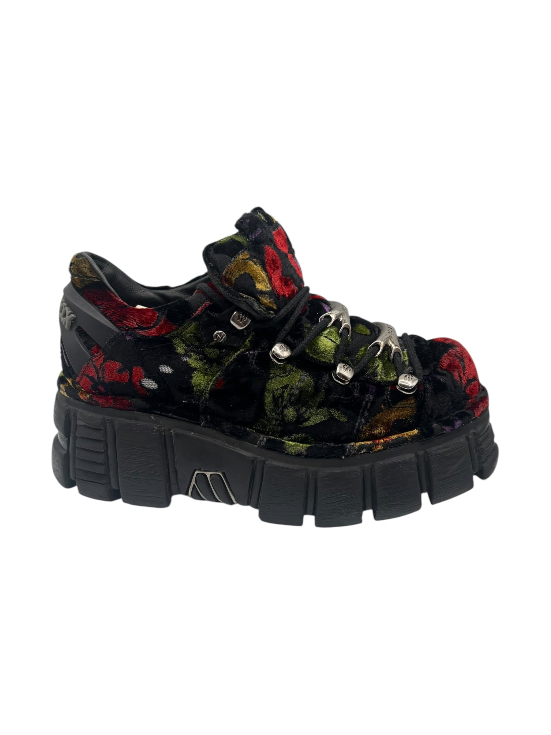 New Rock M106 flower pattern platform boots size 40