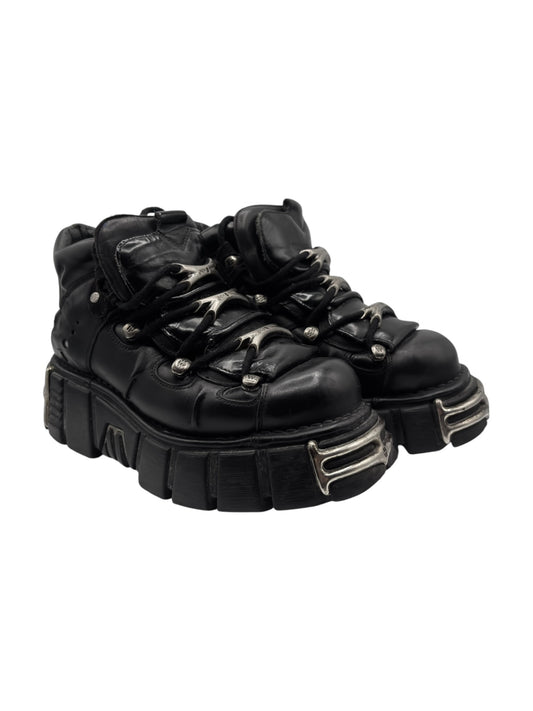 New Rock M.106-S1 vintage platform boots, black, lace-up, chunky sole with metal toe guards