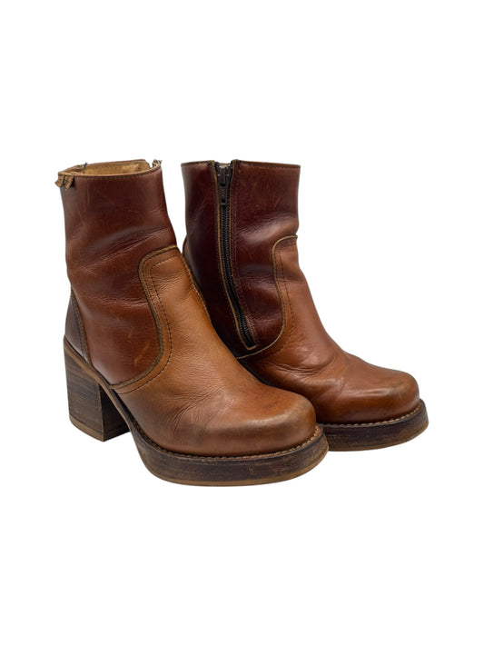 Brown leather platform block-heel ankle boots with side zipper and worn finish