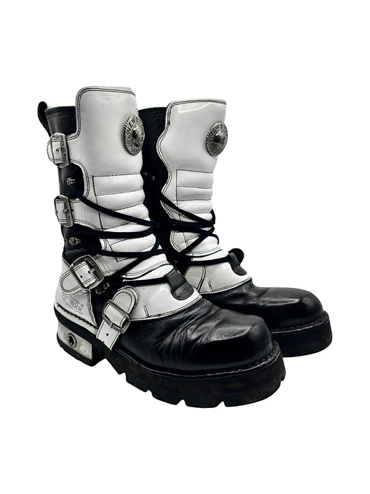 Vintage New Rock lace-up boots with white uppers, black toe, buckle straps, chunky sole