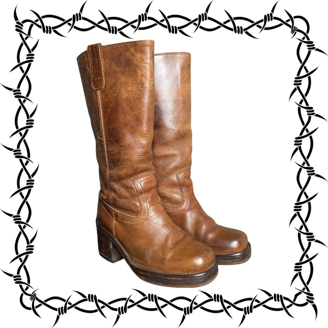 Vintage Destroy block platform leather boots size 36