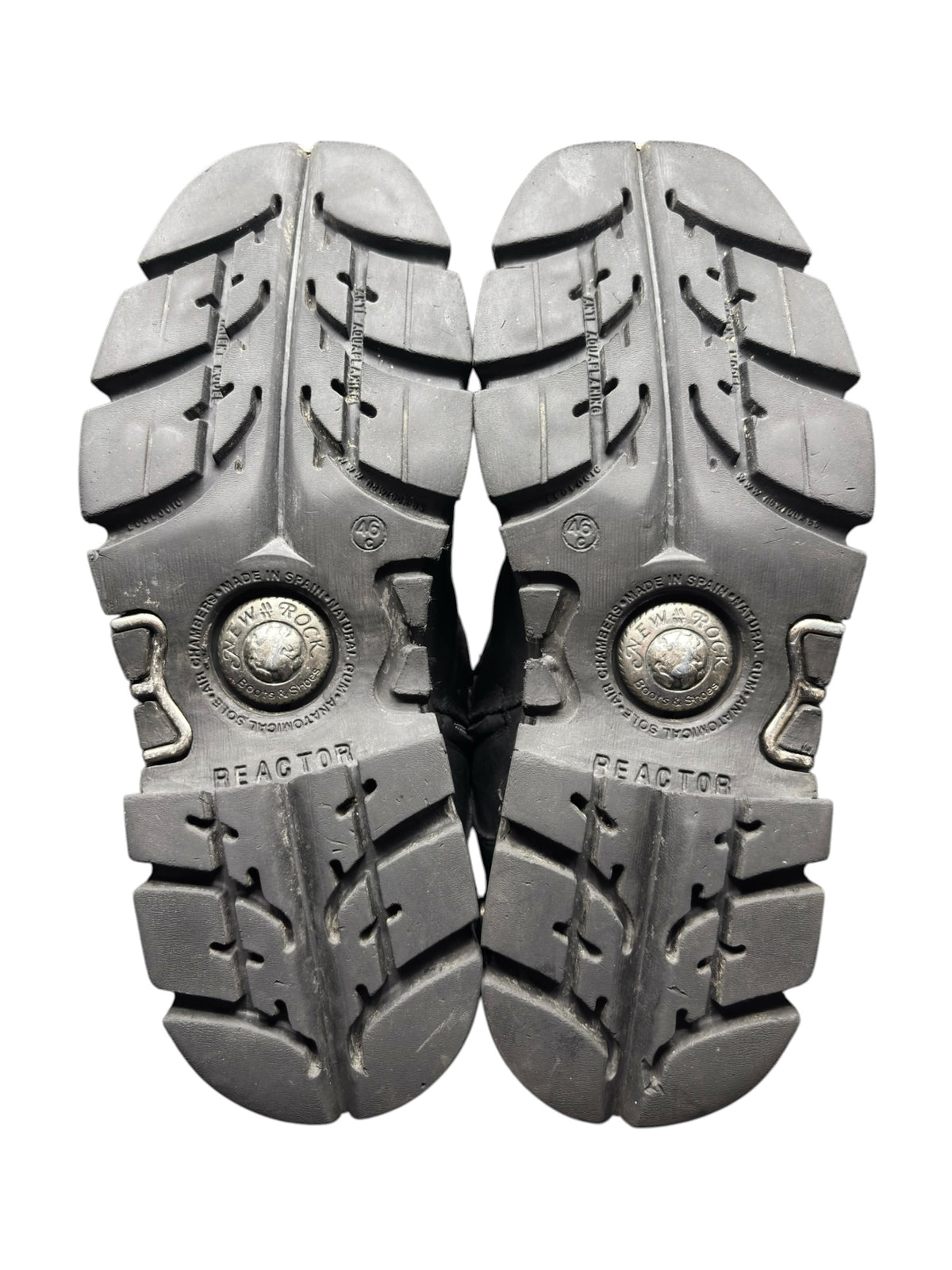 Black treaded boot outsole with “BEACTOR” marks and chunky platform traction lugs