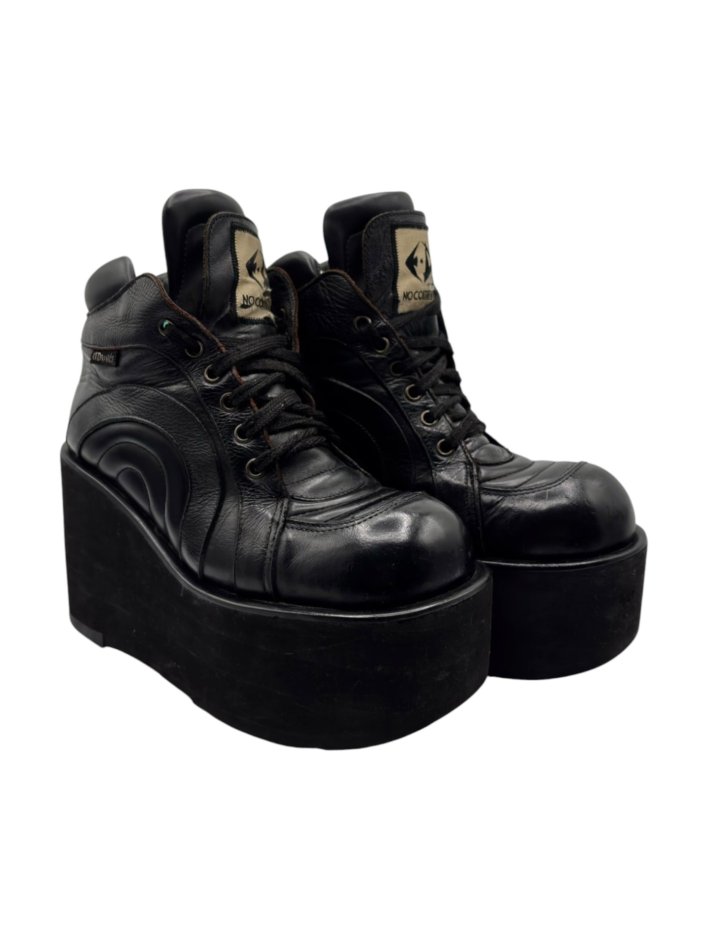 Rare vintage 90s El Dantes leather ankle platform boots