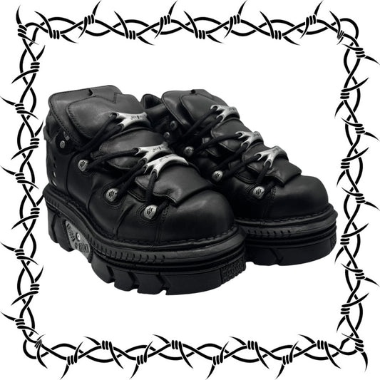 Vintage New Rock M-106-R17 platform boots size 39