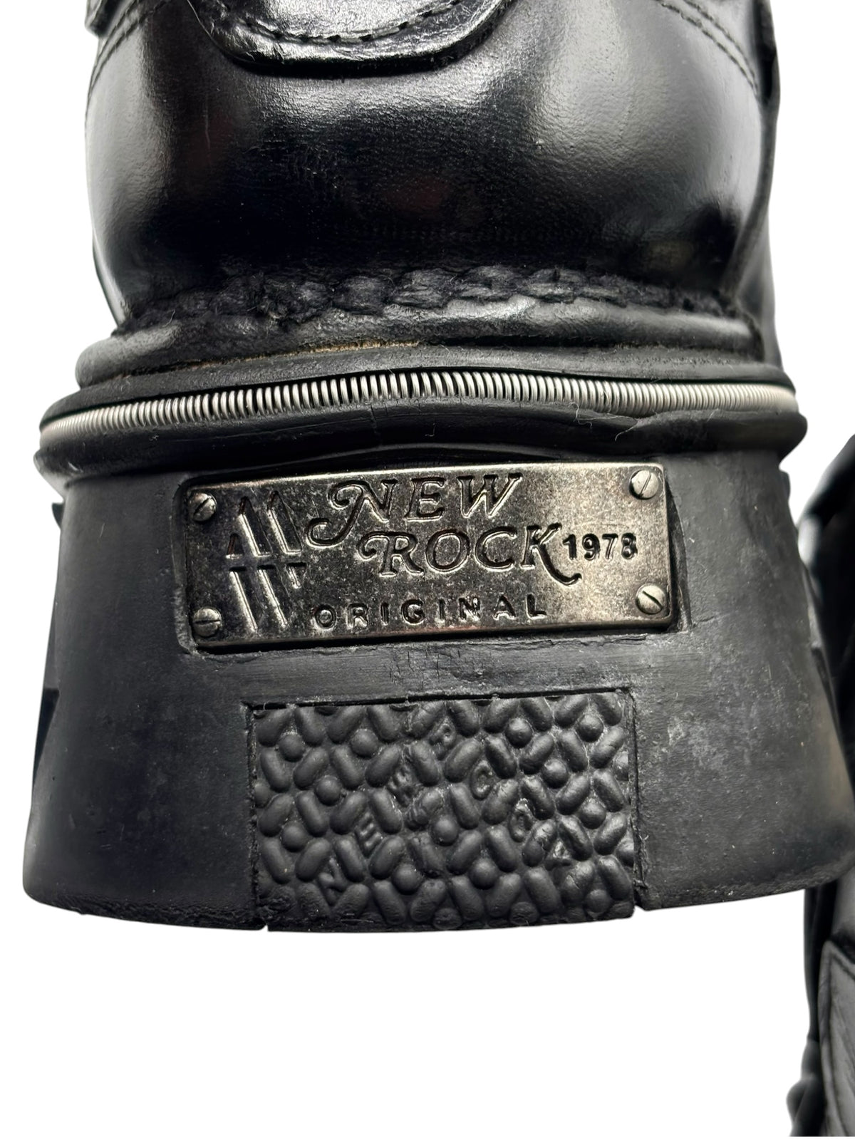 New Rock vintage boot heel with NEW ROCK 1975 ORIGINAL metal plaque
