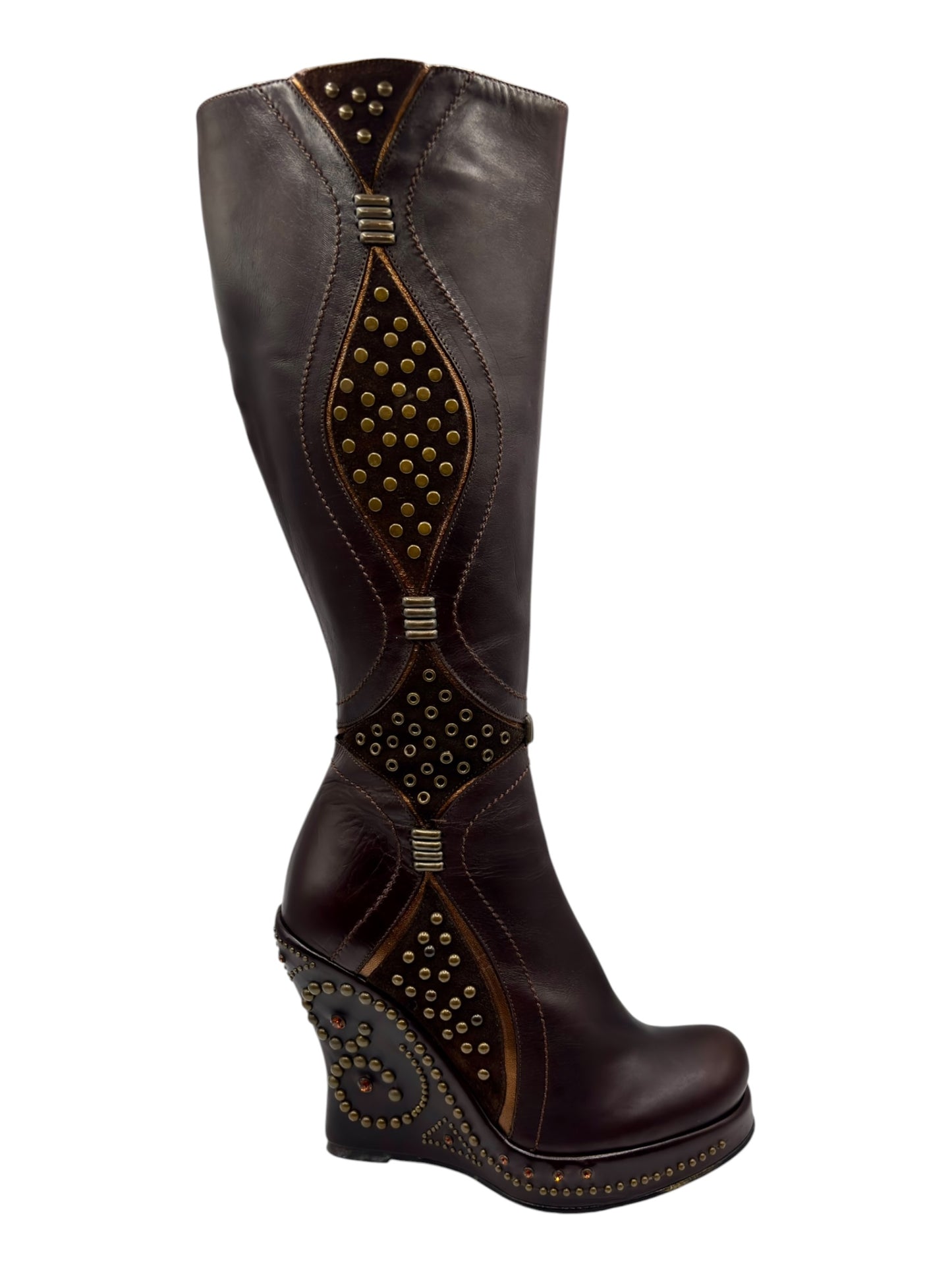 Beautiful vintage El Dantes knee high wedge boots