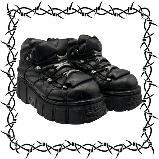 New Rock M106 platform boots size 40