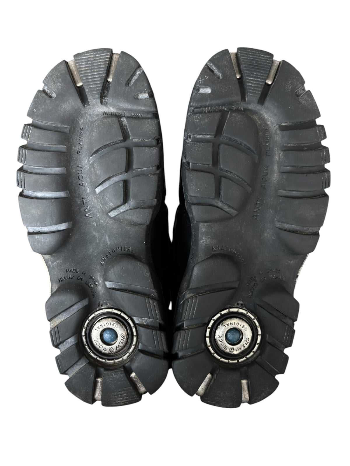 Vintage New Rock platform boots soles with rugged tread and circular logo details