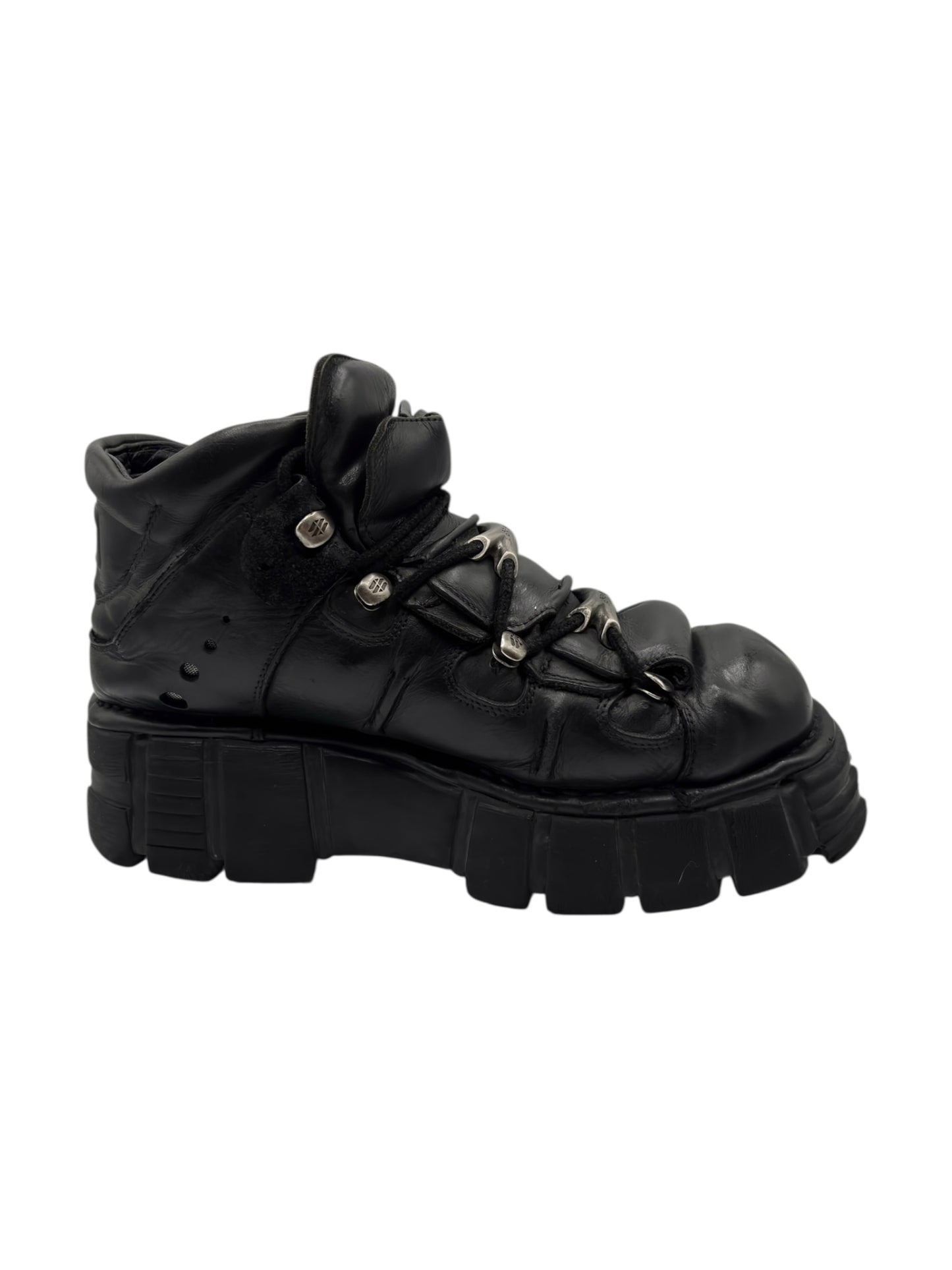 Vintage New Rock M-106 platform boots size 42