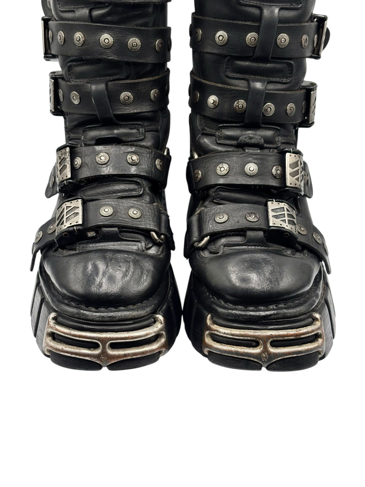 Black studded strap boots with multiple buckles and metallic rivets, New Rock vintage style