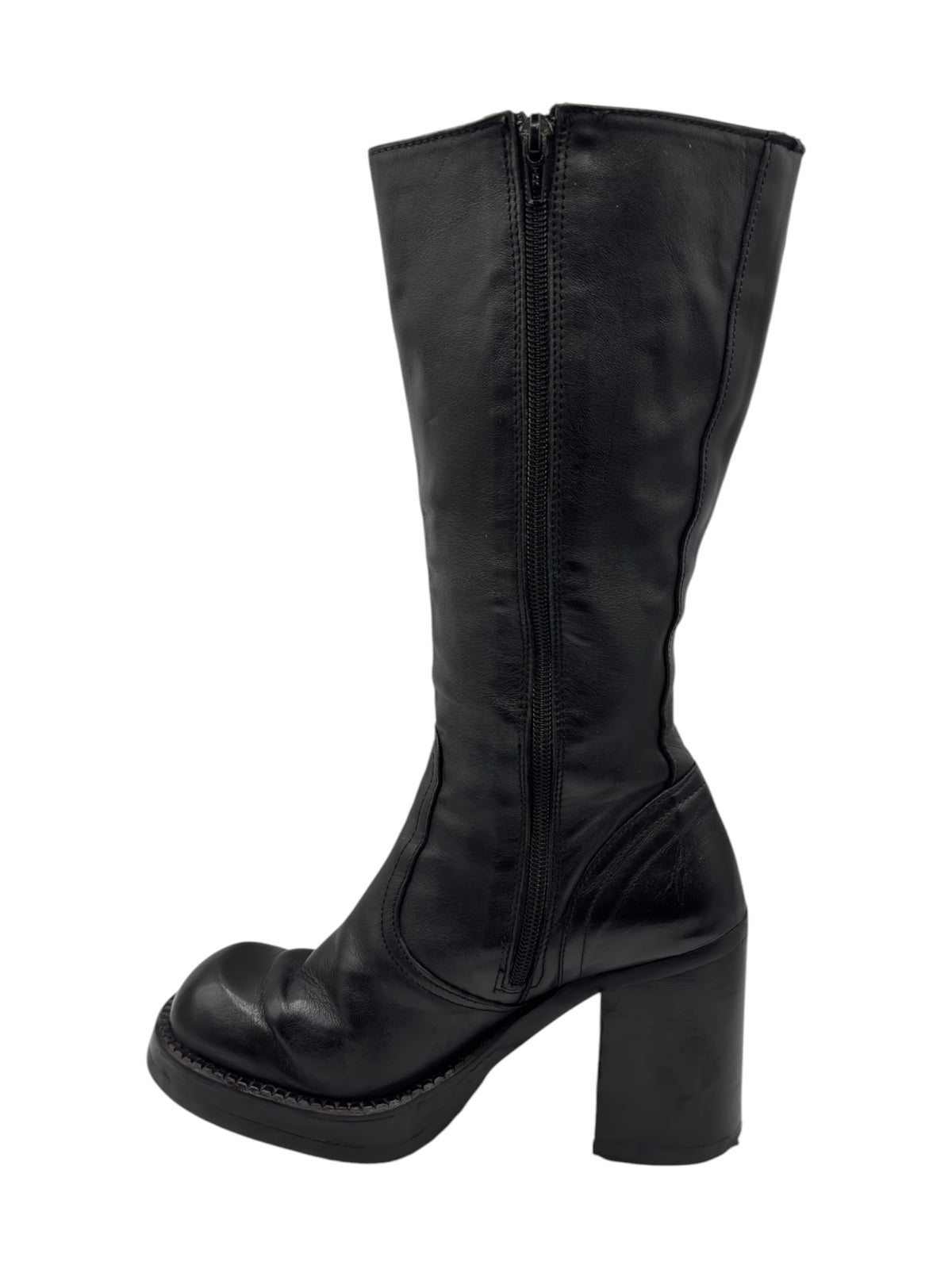 Black knee-high leather boots with side zipper seam and chunky block heel.