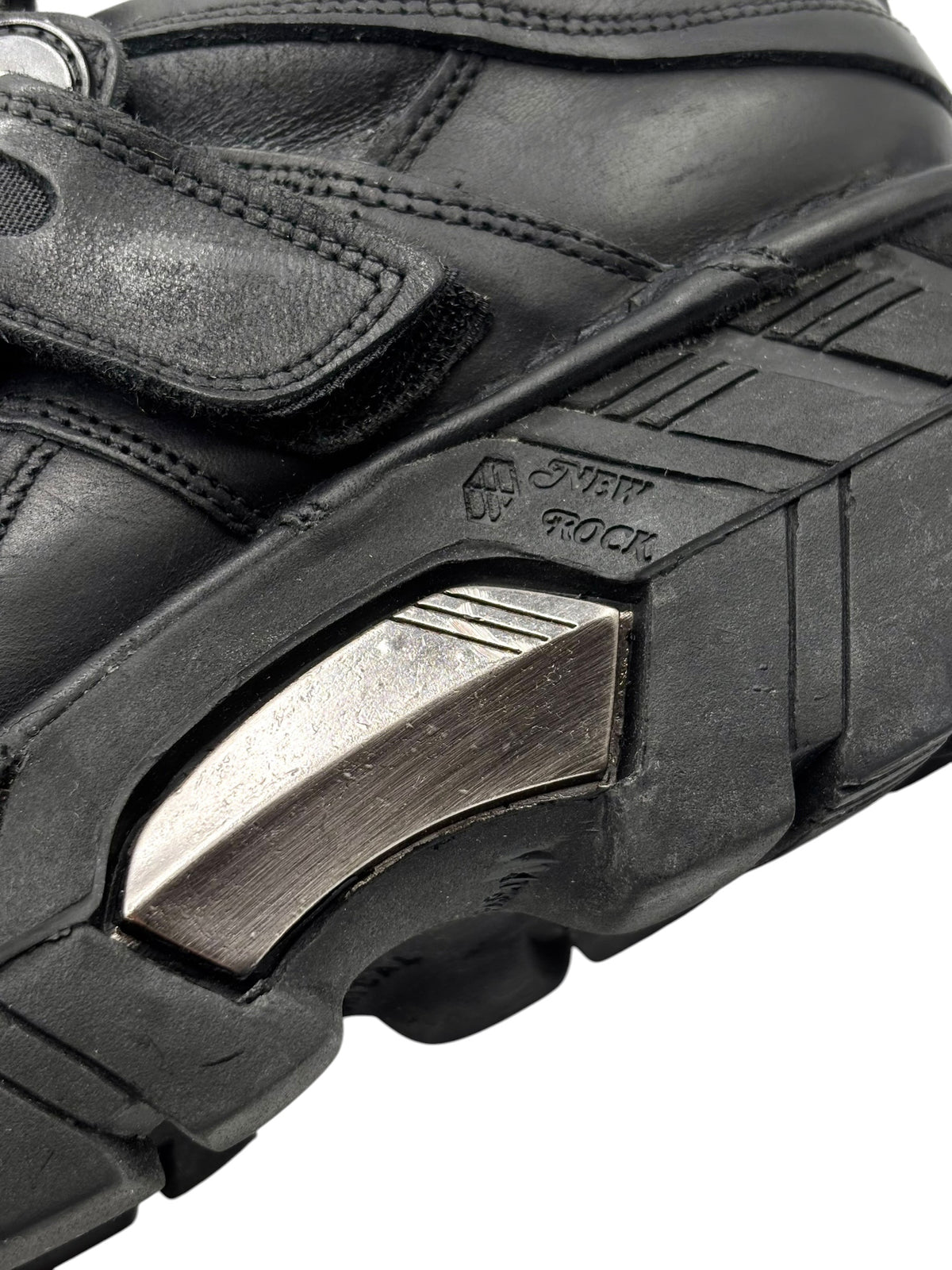 New Rock platform boot side close-up with textured outsole and silver-toned protective plate
