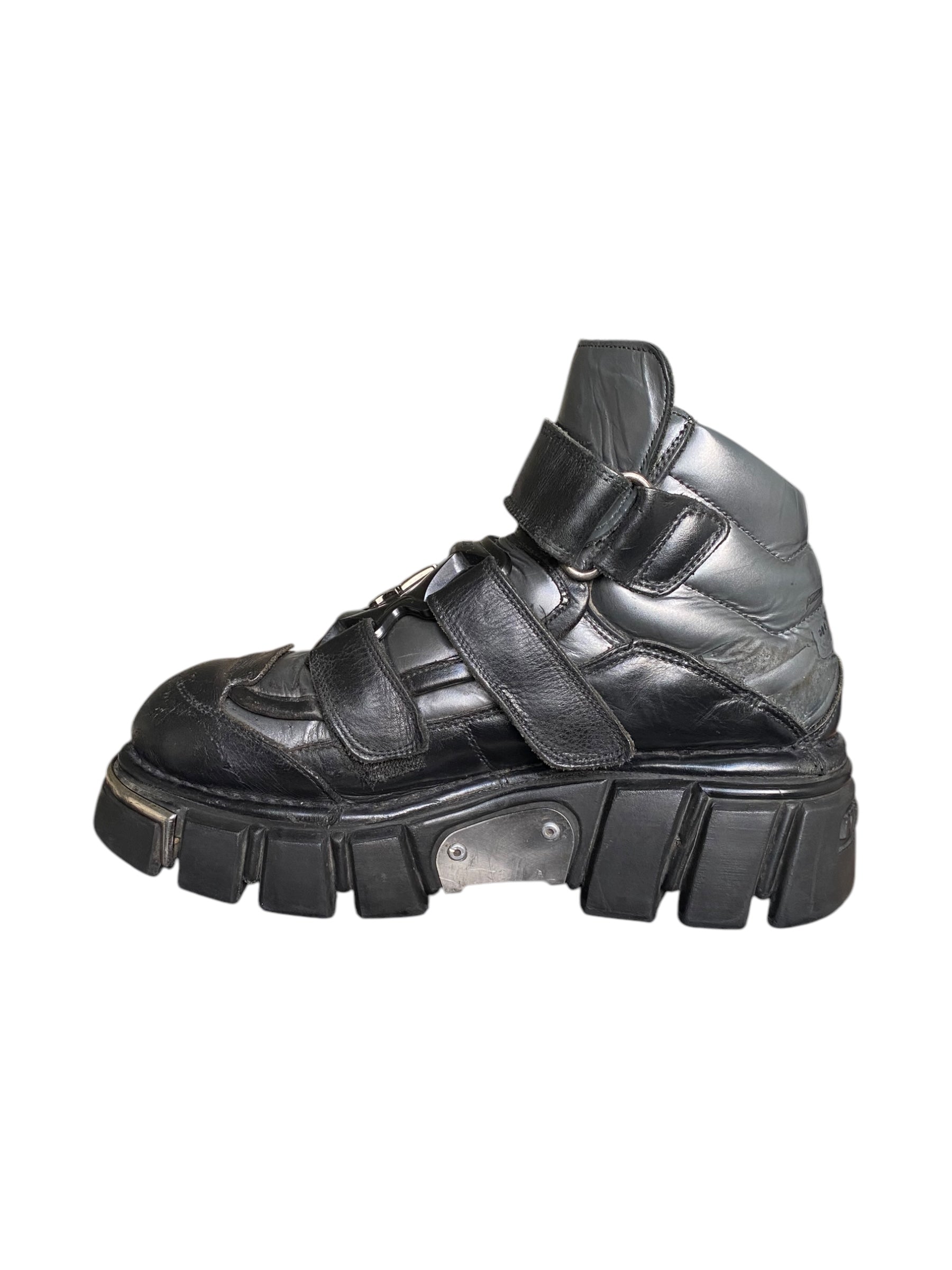Vintage New Rock M.285 platform boots size 44