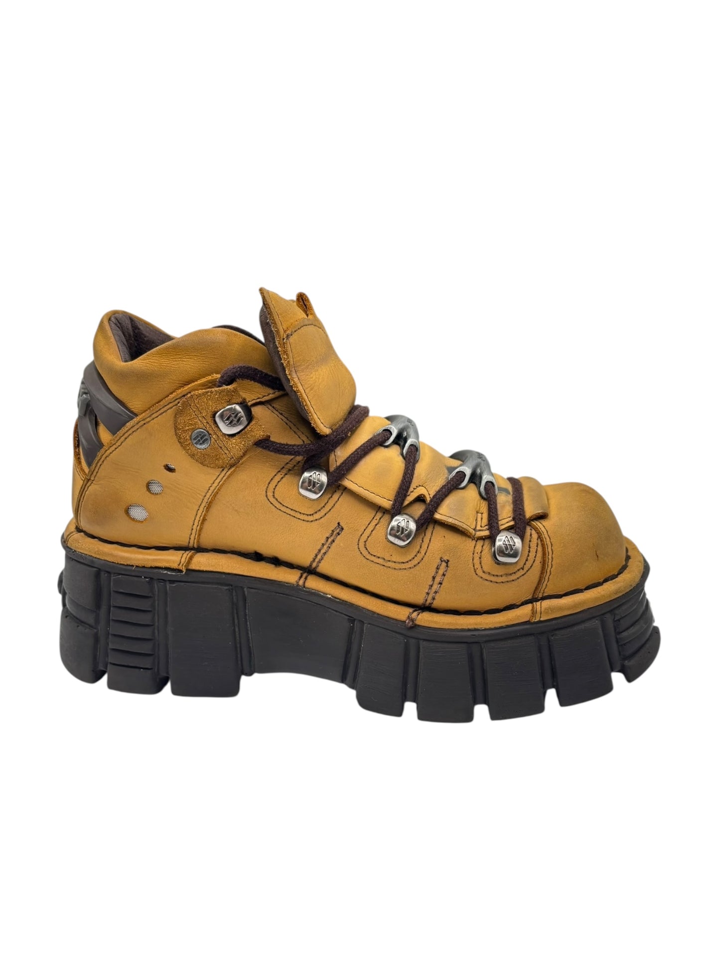 New Rock M-106 mustard color platform boots size 36