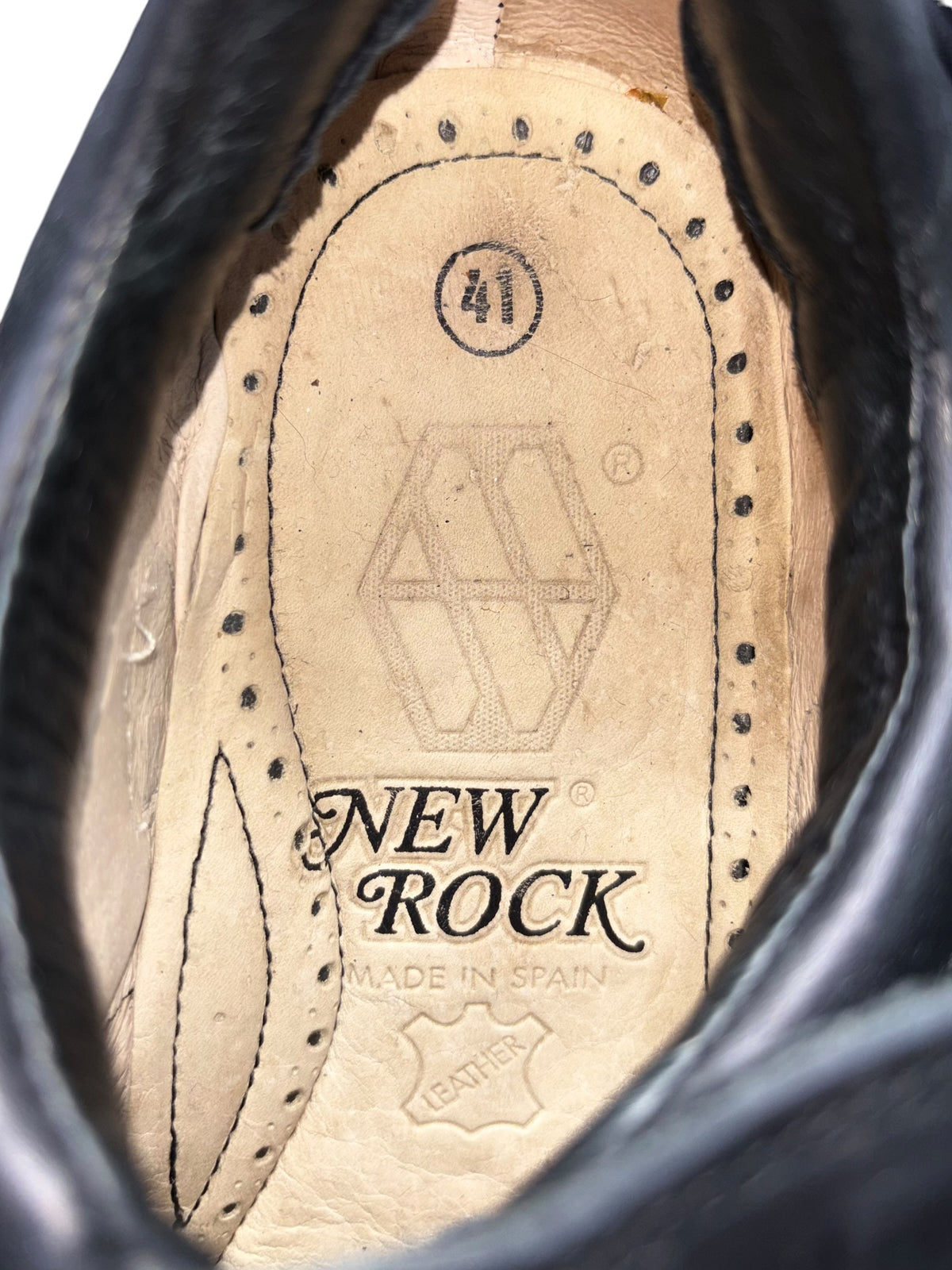 New Rock insole label on black leather-look boot, Made in Spain