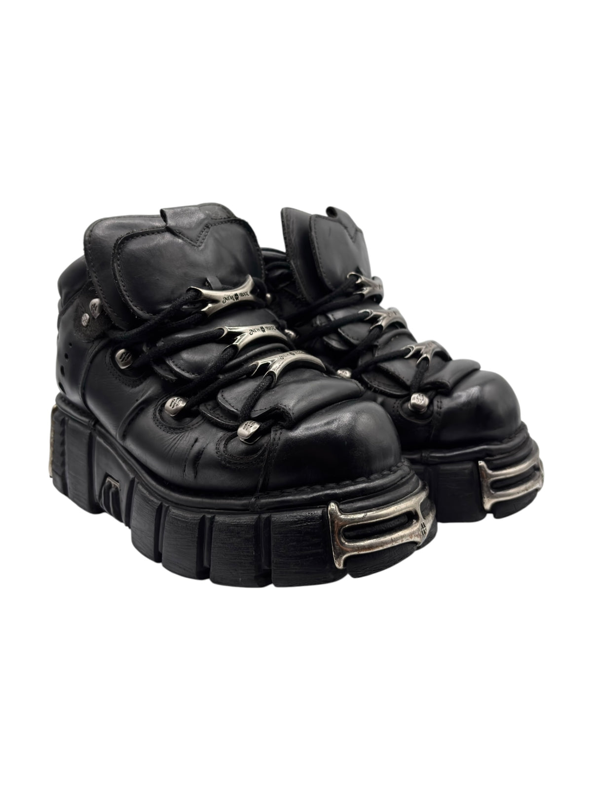 New Rock M.106-S1 platform boots, black leather lace-up, chunky stacked sole detail