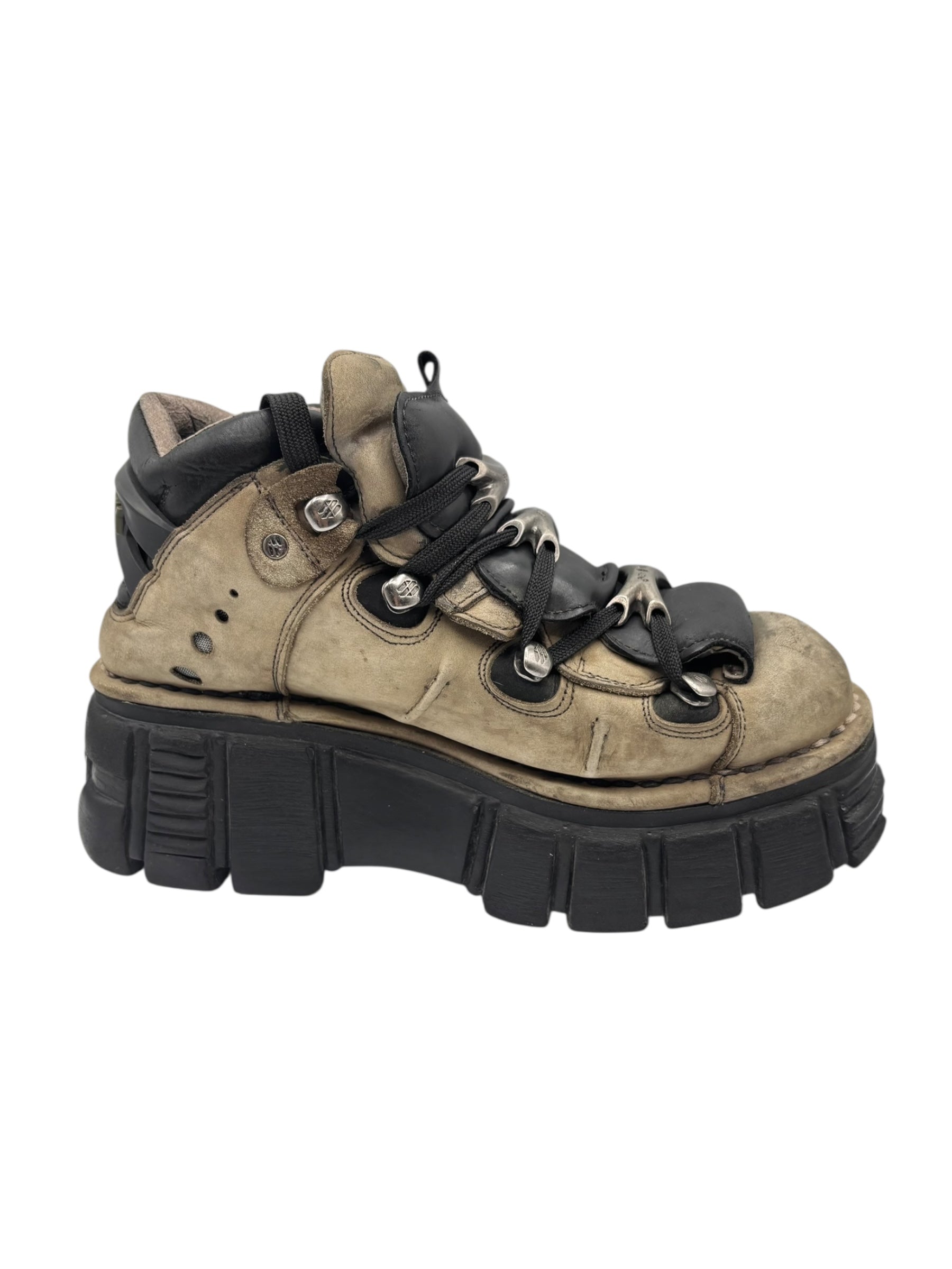 New Rock M-106 grey platform boots size 40