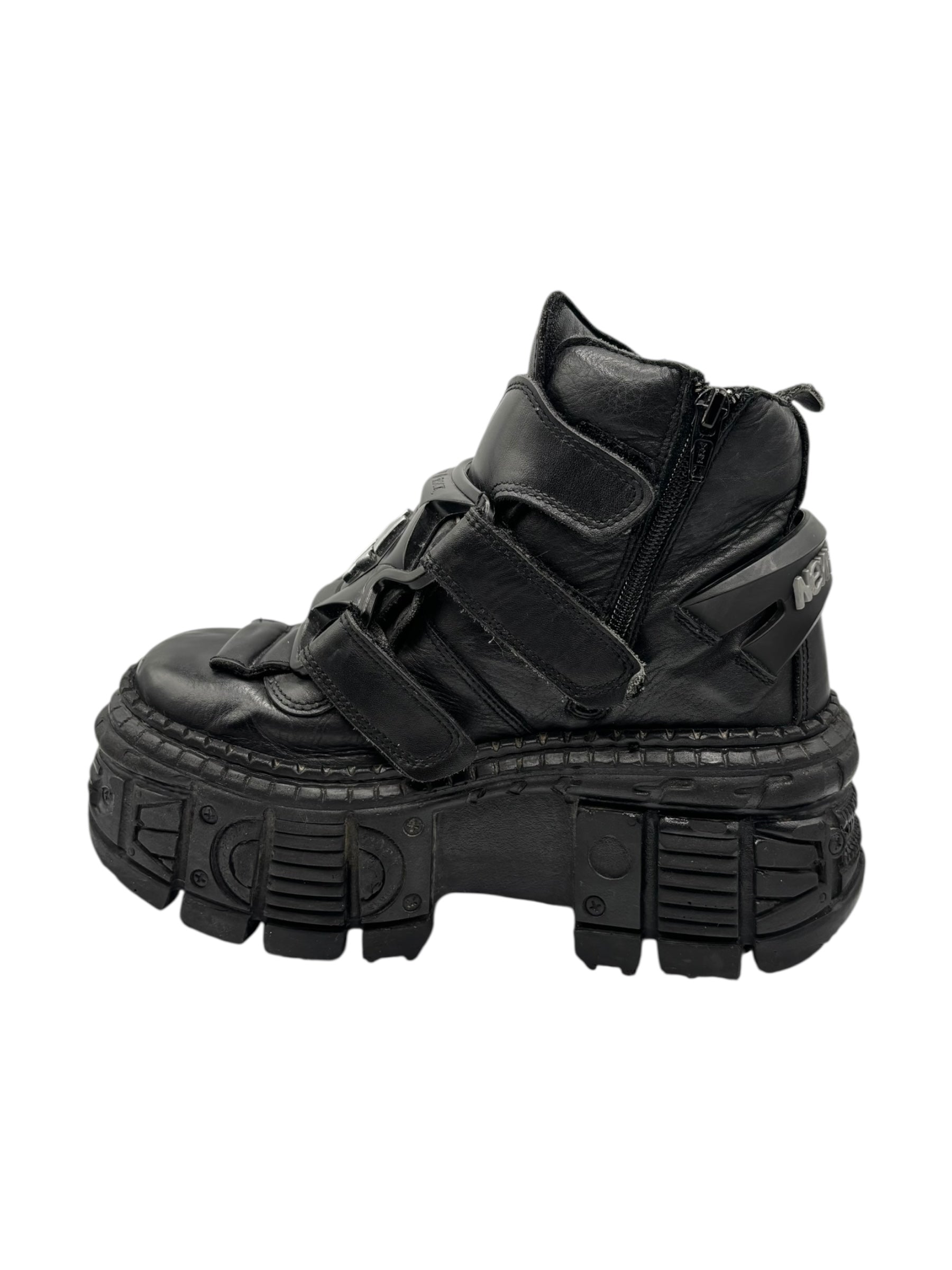 Vintage New Rock M285 techno platform boots size 38