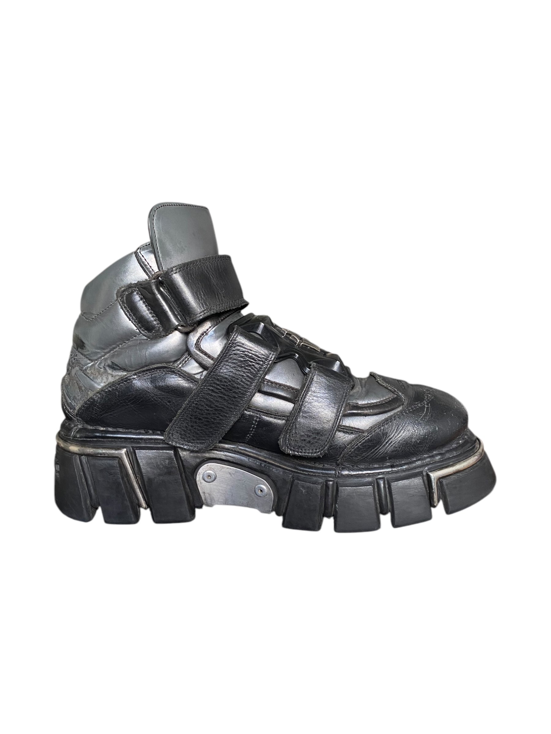 Vintage New Rock M.285 platform boots size 44