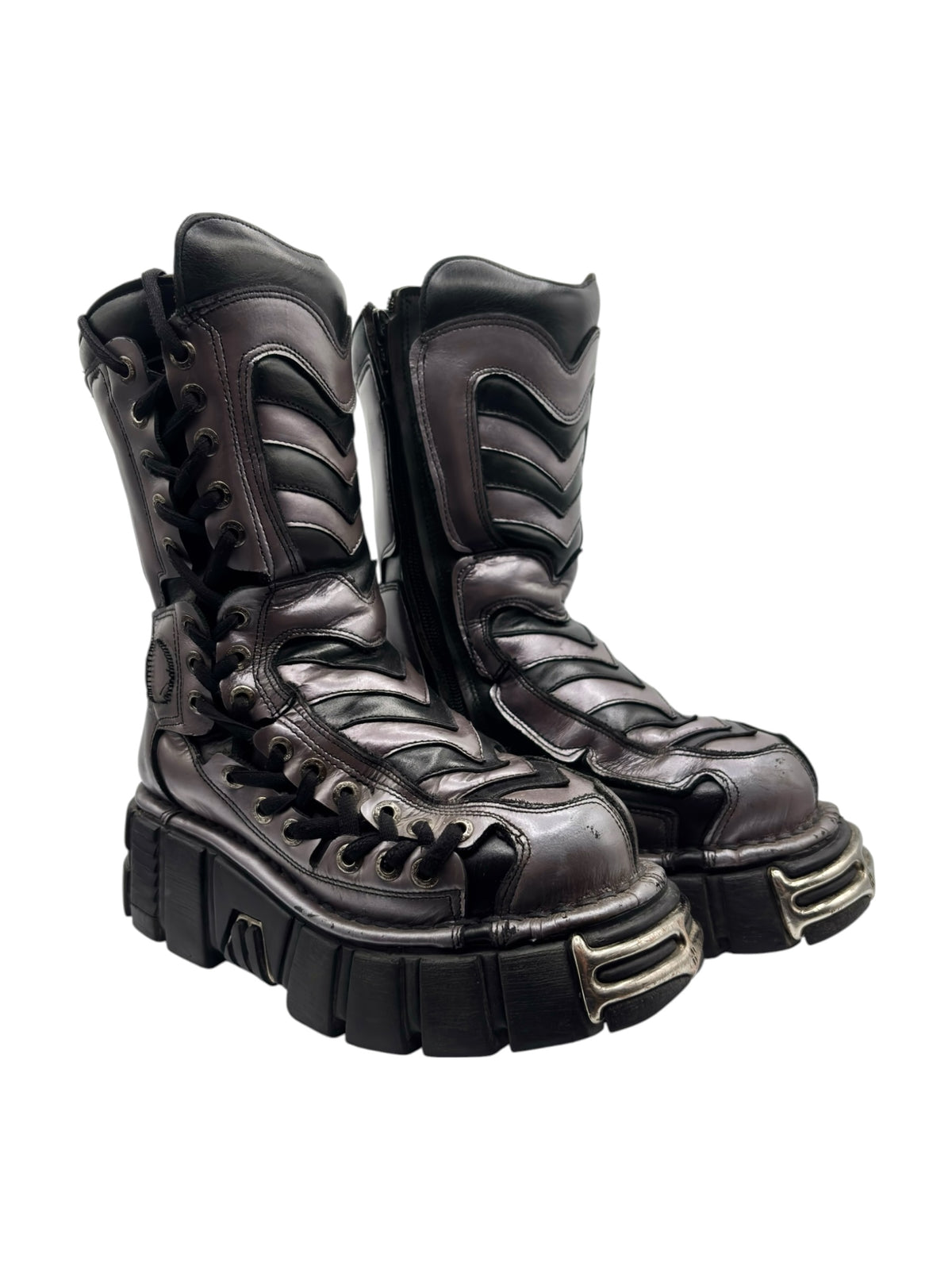 Vintage New Rock M.180 platform boots, dark leather look, lace-up ankle style.