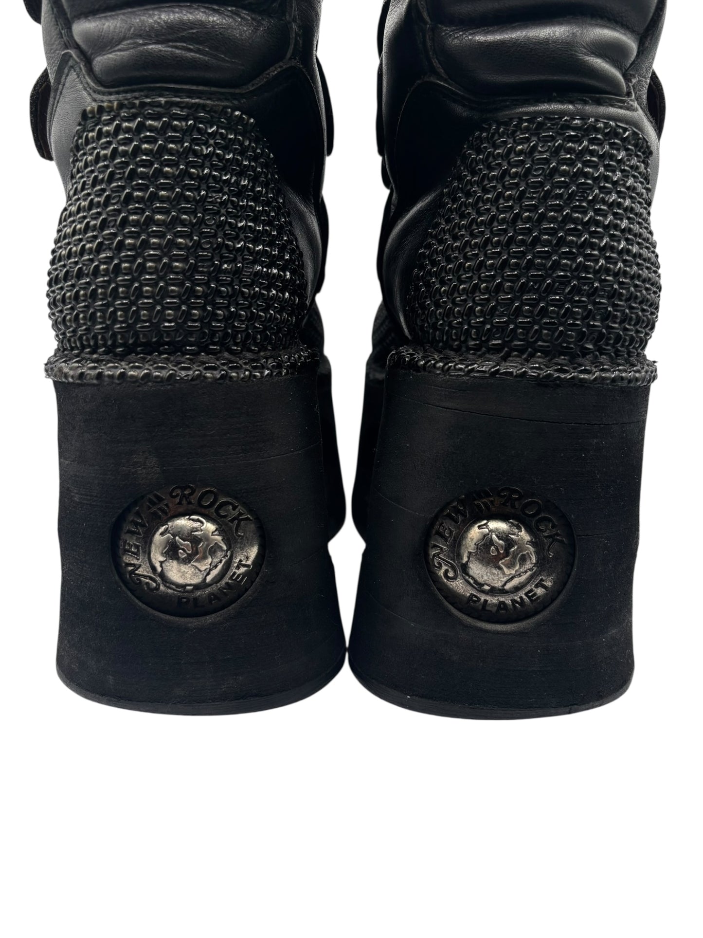 Vintage 90s New Rock armoured neptuno platform boots size 39