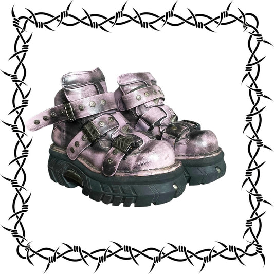 Vintage New Rock pink platform boots size 39