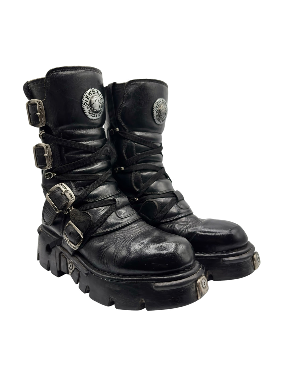 Vintage New Rock mid-calf buckled boots, black lace-up, chunky sole and strap buckles