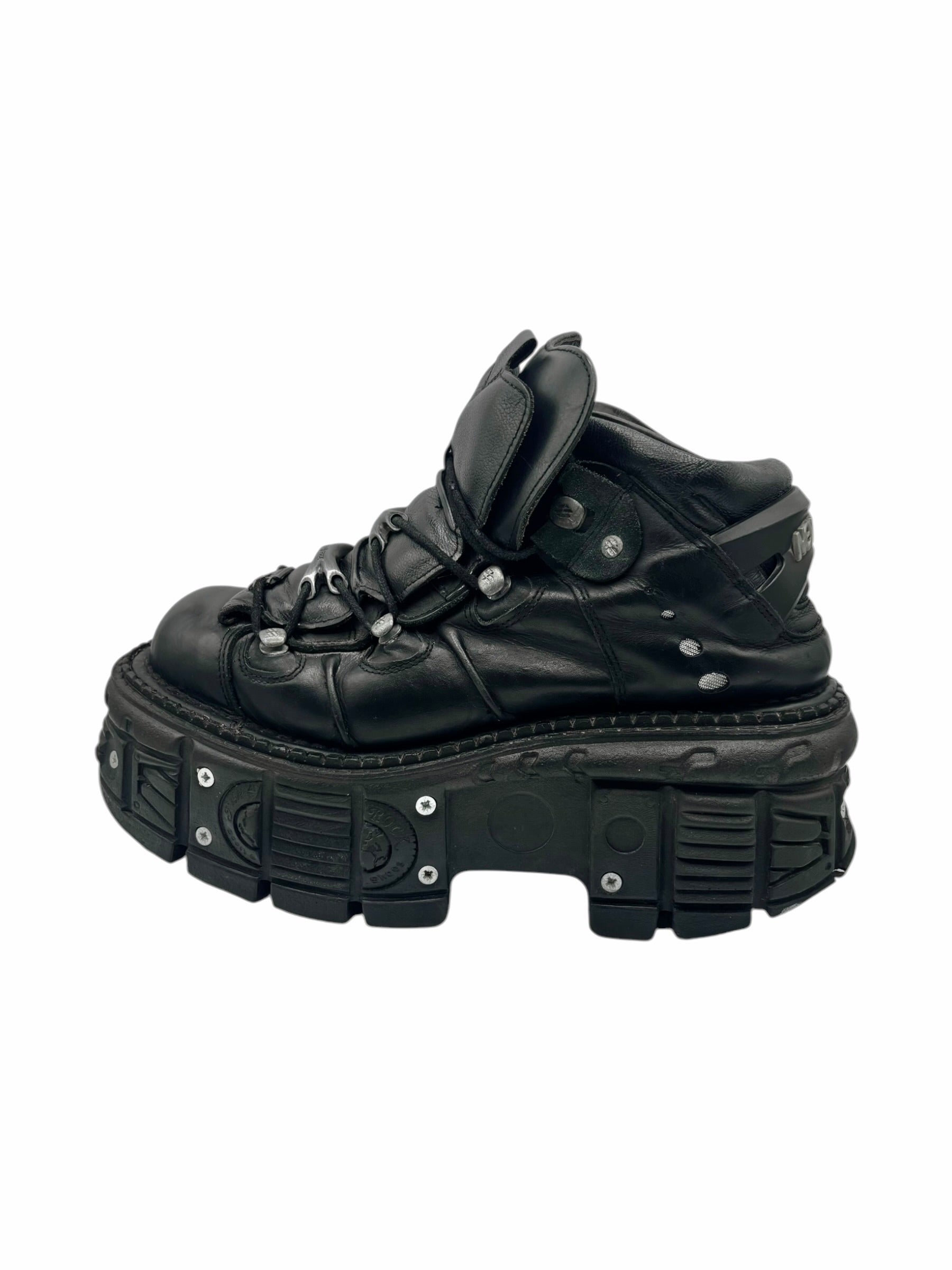 New Rock M-TANK106-C2 platform boots size 44