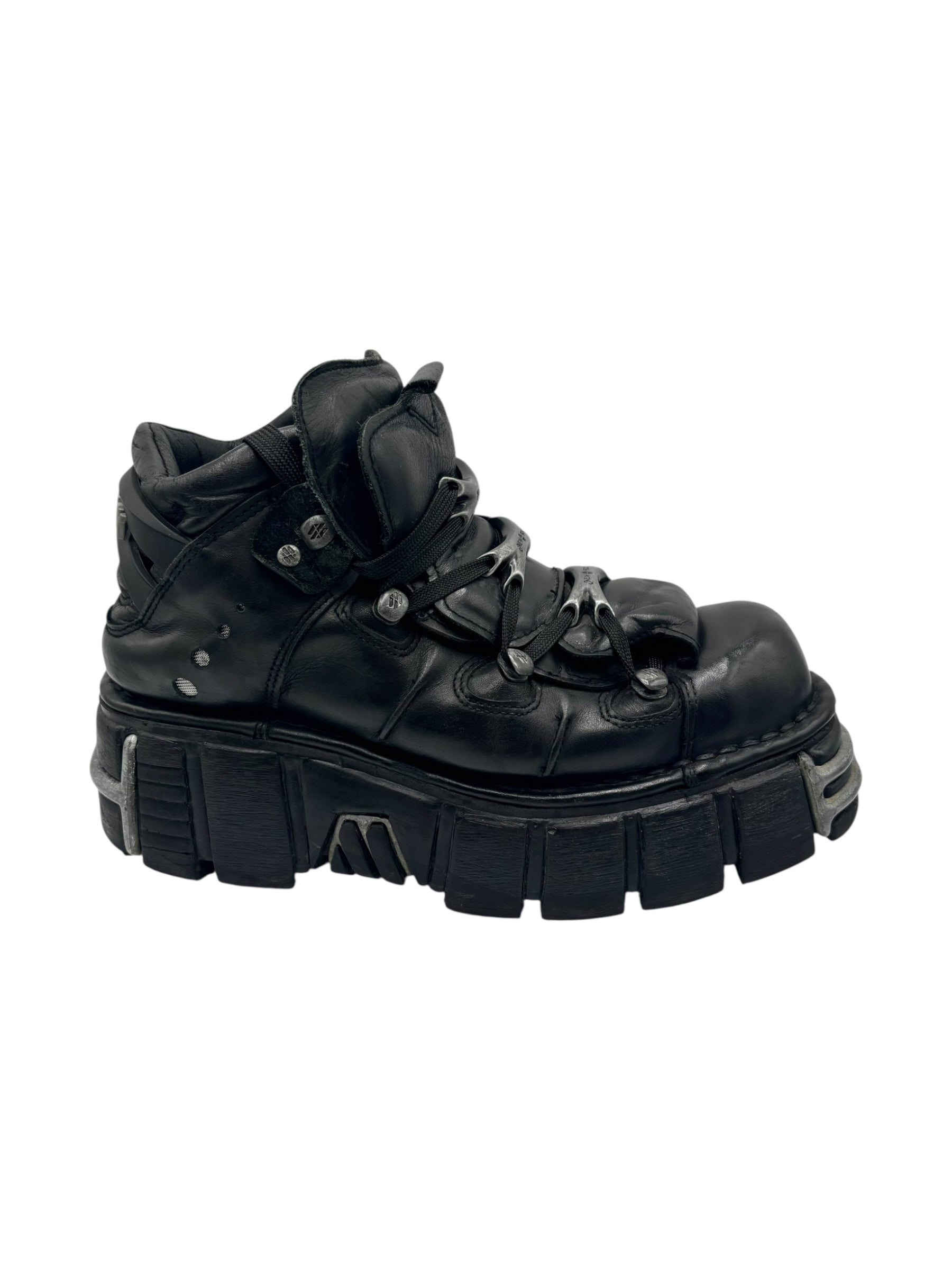 Vintage New Rock M-106-S1 platform boots size 42