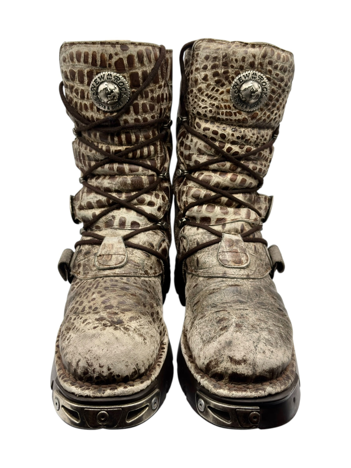 New Rock vintage desert camo mid-calf leather boots with lace-up straps and studded sole