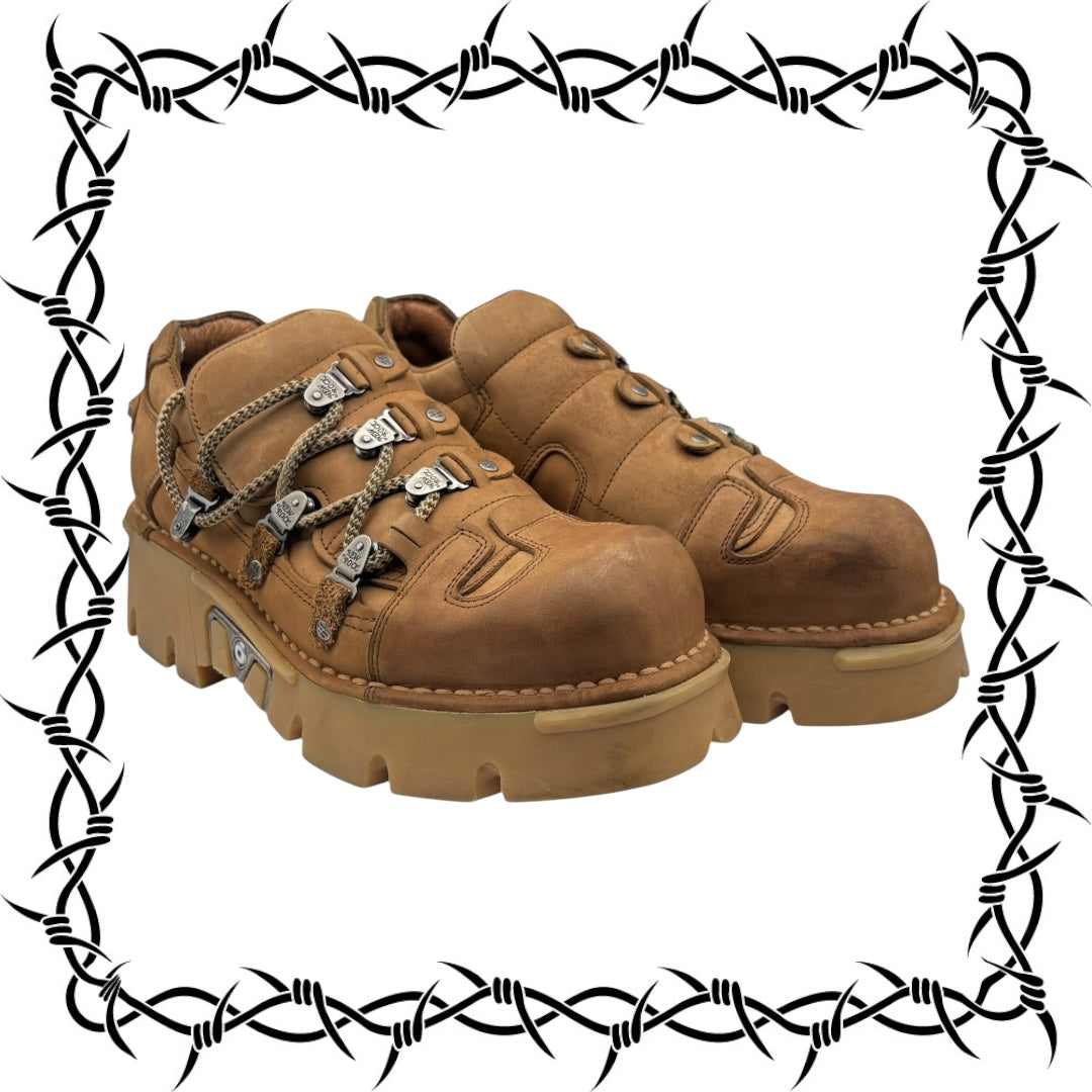 Vintage New Rock beige/brown lace-up leather platform boots size 45