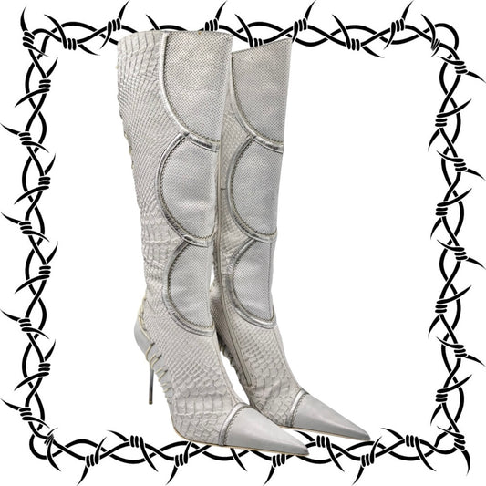 Beautiful vintage El Dantes white colored pointy leather boots size 36